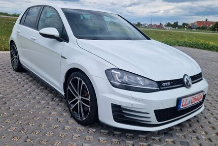 VW Golf 291.000 km 7.999 &euro; GELTENDORF 82269