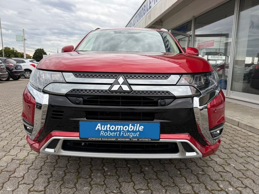 Mitsubishi Outlander 87.700 km 19.900 € Kissing 86438