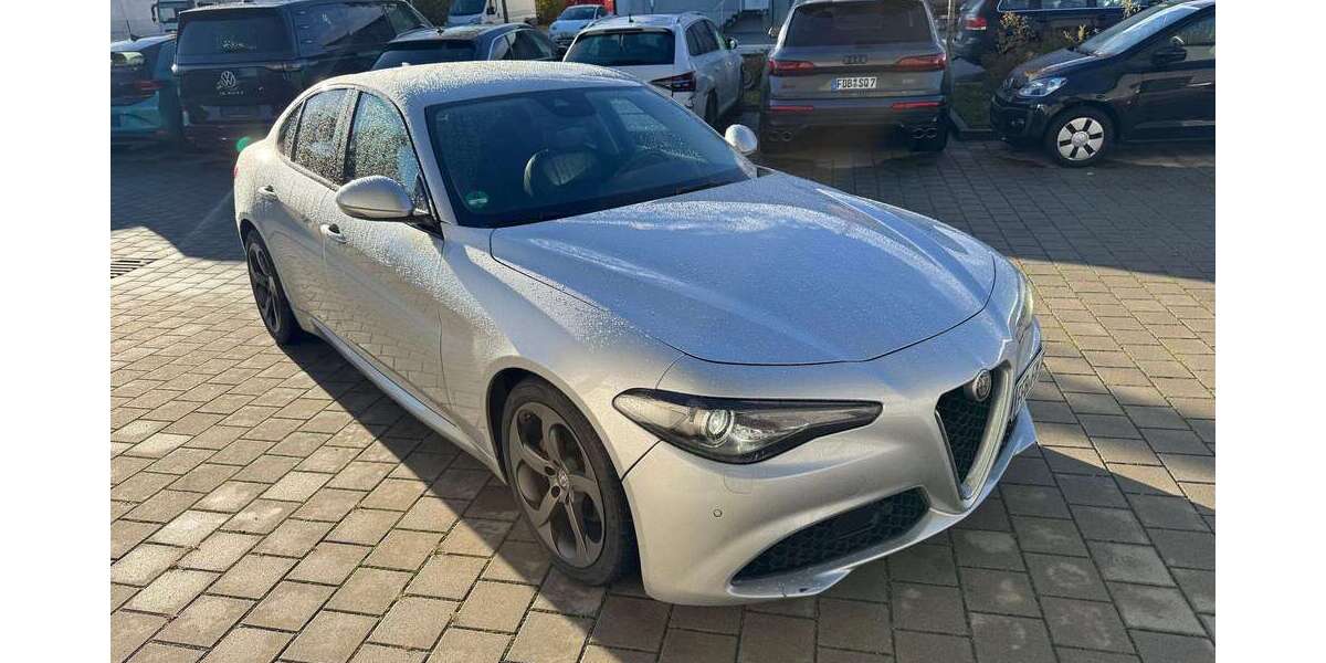 Alfa Romeo Giulia 121.000 km 16.450 &euro; Egenhofen/Unterschweinbach 82281