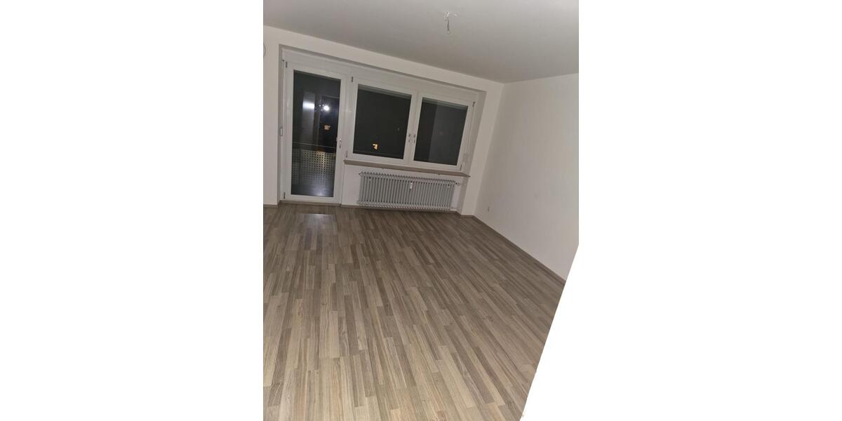 Etagenwohnung Augsburg Antonsviertel - 2 Zimmer, 70 m&sup2;, 1.100&euro; | Angebot:24694750