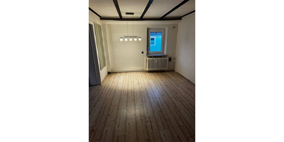 Etagenwohnung Augsburg Oberhausen - 4 Zimmer, 75 m&sup2;, 244.000&euro; | Angebot:26155809