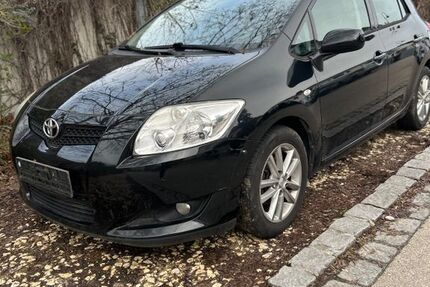 Toyota Auris 126.596 km 3.600 &euro; Neusäß 86356