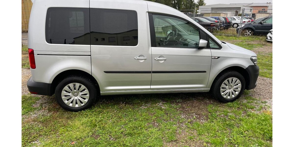 VW Caddy 128.780 km 15.990 € Augsburg 86167