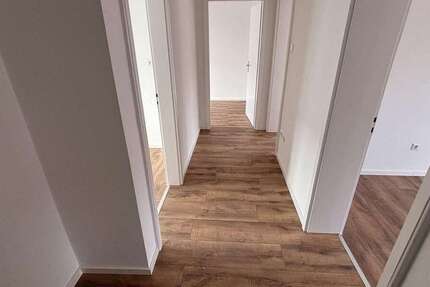 Wohnung Stadtbergen - 3 Zimmer, 61 m&sup2;, 1.290&euro; | Angebot:25336907
