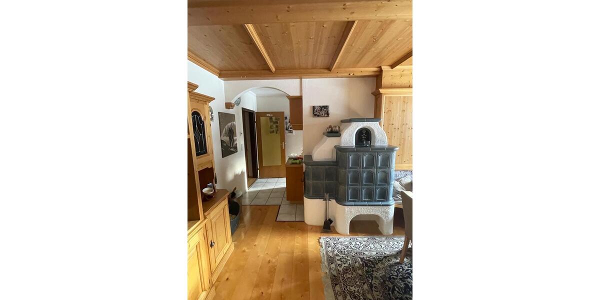 Dachgeschoßwohnung Aichach - 3 Zimmer, 86 m&sup2;, 375.000&euro; | Angebot:25180101