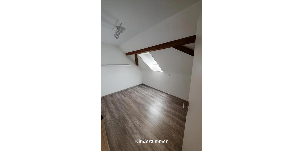 Maisonettenwohnung Geltendorf - 4.5 Zimmer, 128 m&sup2;, 1.440&euro; | Angebot:25722574
