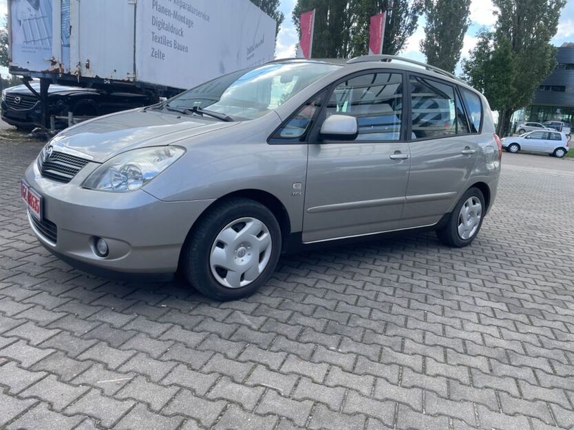 Toyota Corolla Verso 144.900 km 2.500 € Jettingen 89343
