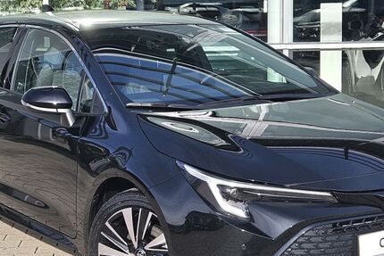 Toyota Corolla 6.900 km 26.980 &euro; Stadtbergen 86391