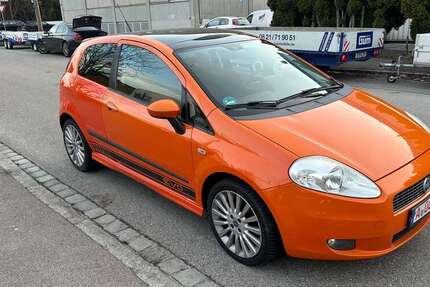 Fiat Grande Punto 221.000 km 2.400 &euro; Augsburg 86165