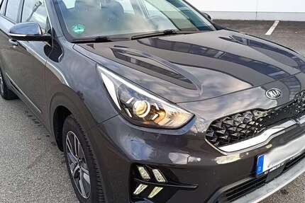 Kia Niro 72.021 km 18.800 € Augsburg 86167