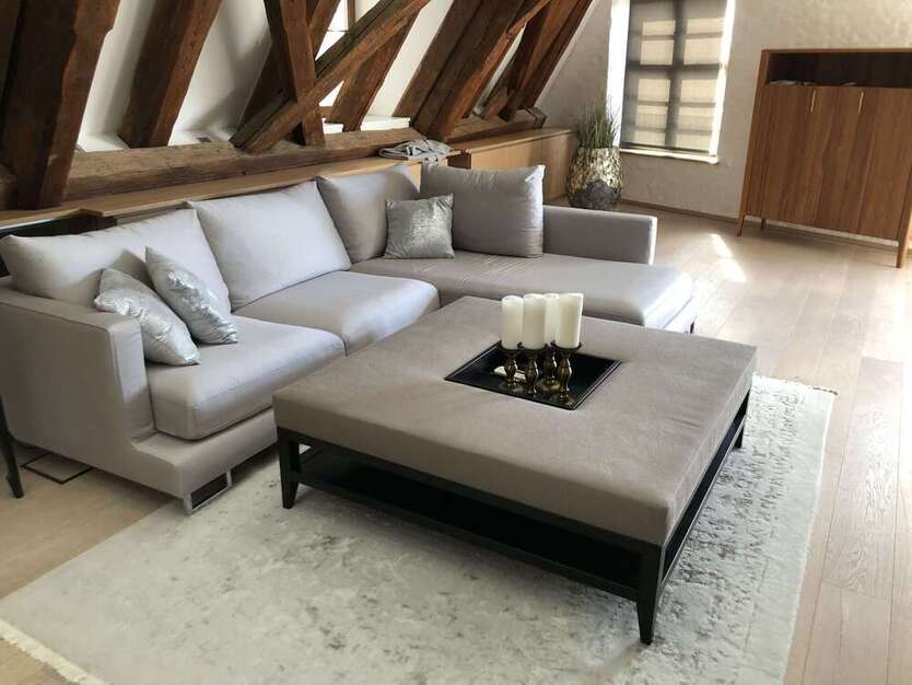Wohnung zum Mieten in Augsburg 3.000 € 250 m²