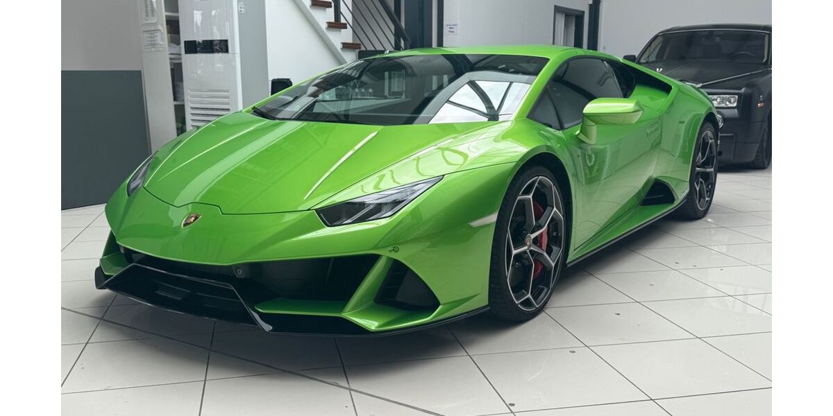 Lamborghini Huracán 26.000 km 259.990 &euro; Langweid 86462