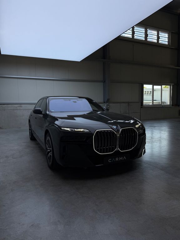BMW i7 34.000 km 101.500 € Bobingen 86399