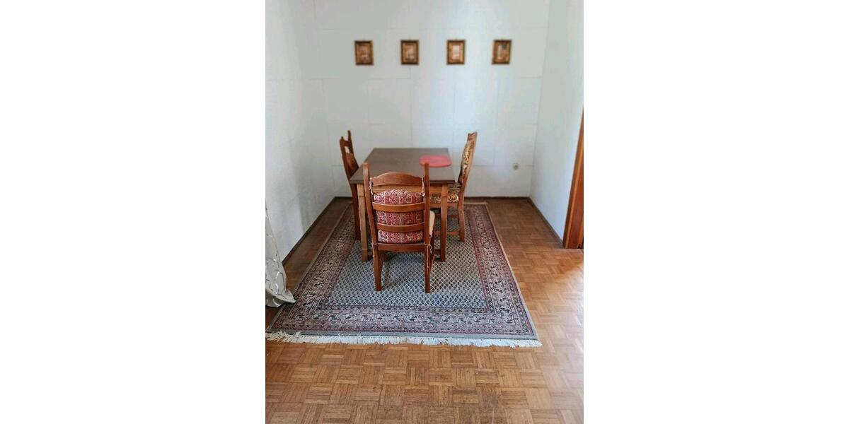 Erdgeschoßwohnung Friedberg - 4 Zimmer, 80 m&sup2;, 1.900&euro; | Angebot:26448832