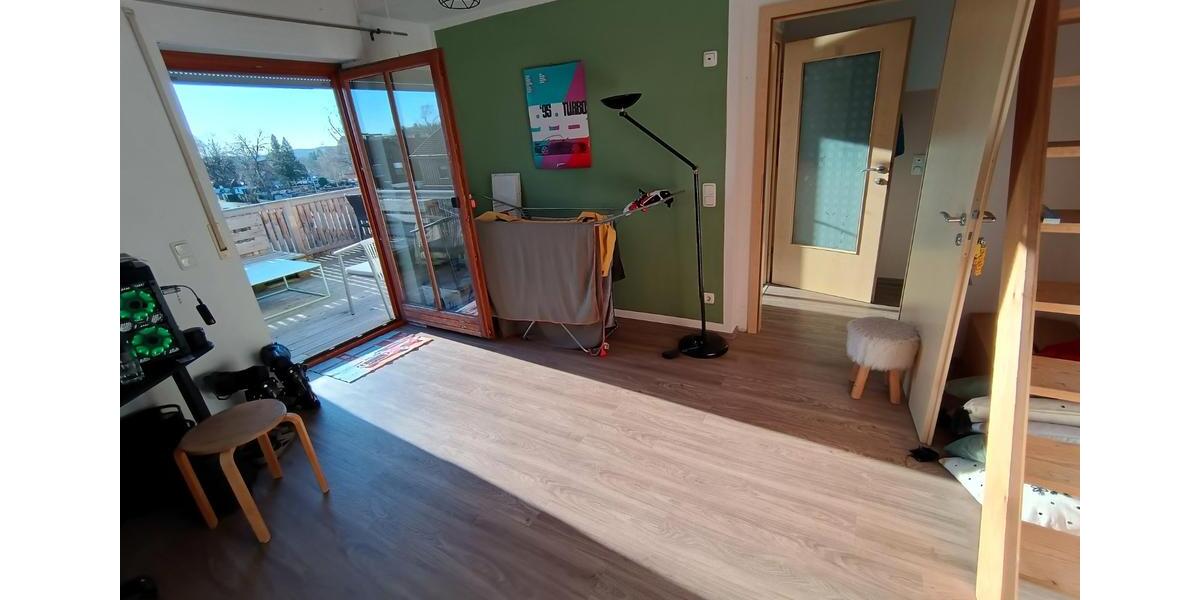 Dachgeschoßwohnung Geltendorf - 3 Zimmer, 83 m&sup2;, 1.120&euro; | Angebot:25162744