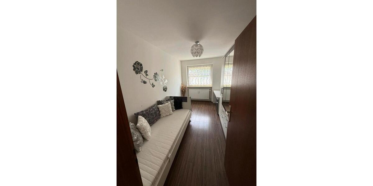 Etagenwohnung Augsburg Lechhausen - 3 Zimmer, 84 m&sup2;, 369.000&euro; | Angebot:26855940