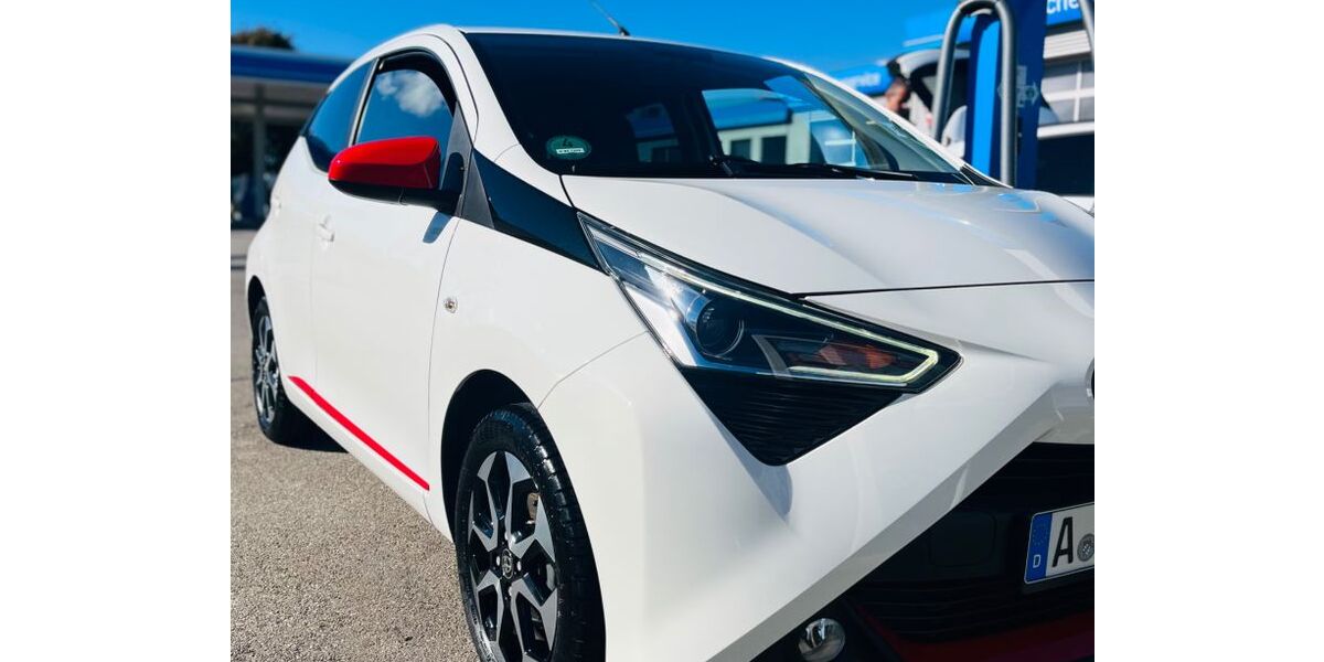 Toyota Aygo (X) 118.000 km 7.000 &euro; Oberottmarshausen 86507