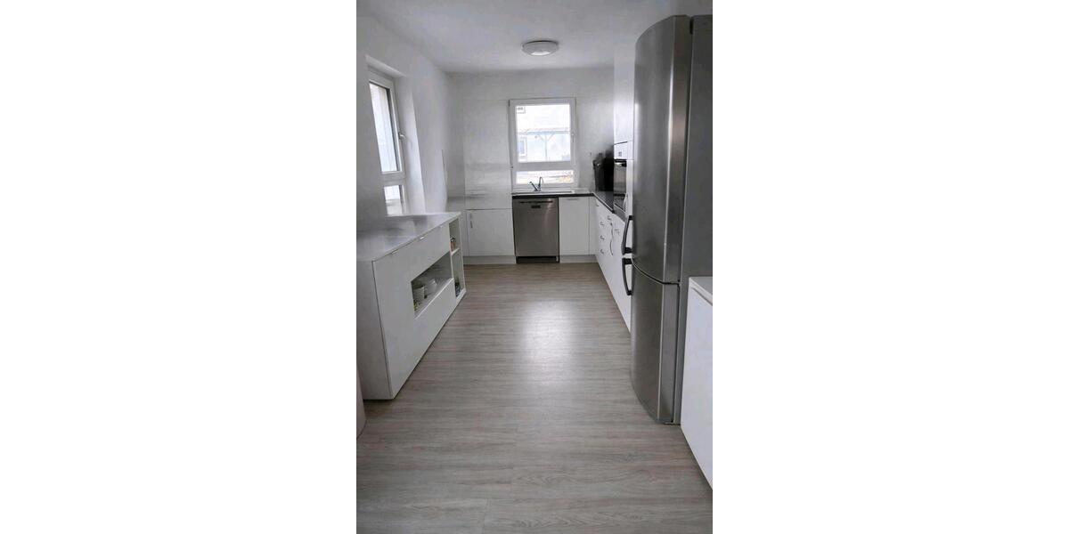 Erdgeschoßwohnung Langerringen - 3 Zimmer, 94 m&sup2;, 1.400&euro; | Angebot:25990534