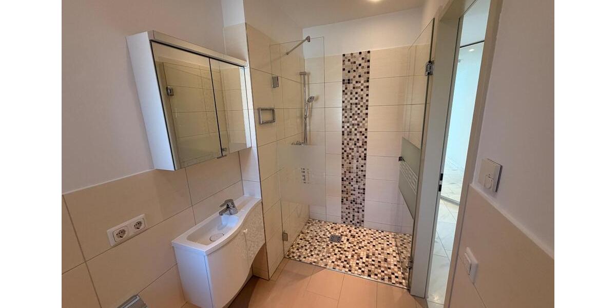 Etagenwohnung Aichach - 4 Zimmer, 116 m&sup2;, 1.450&euro; | Angebot:25642021