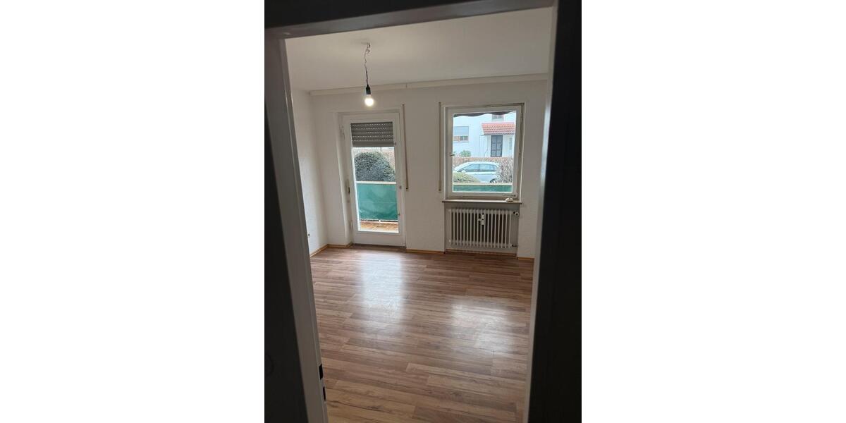 Erdgeschoßwohnung Friedberg - 3 Zimmer, 68 m&sup2;, 1.150&euro; | Angebot:24787629