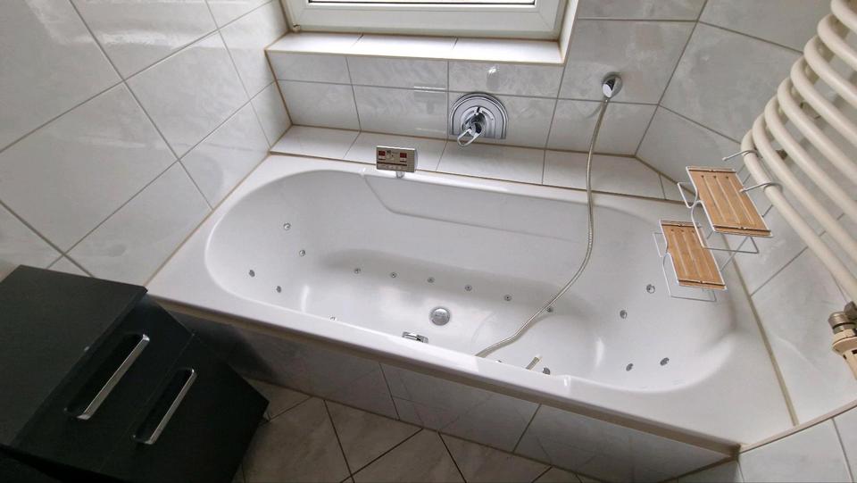 Erdgeschoßwohnung Neusäß - 3 Zimmer, 73 m&sup2;, 299.000&euro; | Angebot:23122393