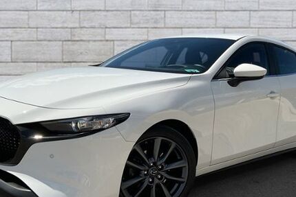Mazda 3 46.400 km 21.900 &euro; Augsburg 86179