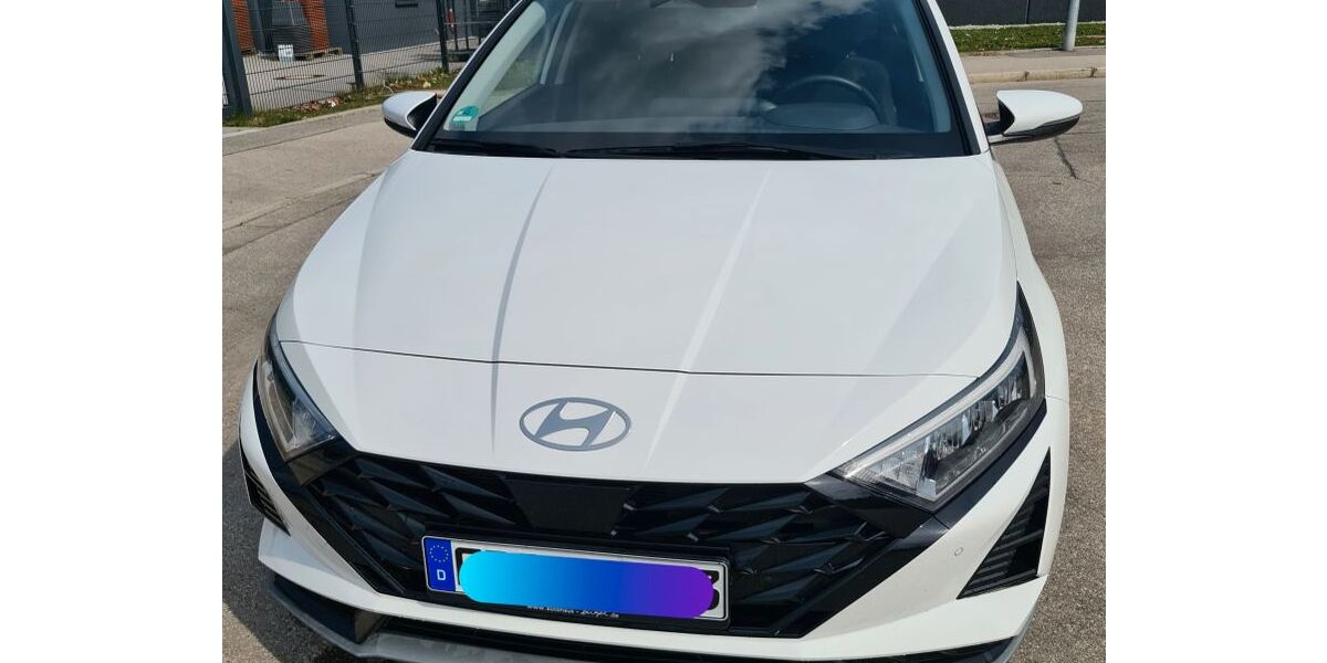 Hyundai i20 27.000 km 19.500 &euro; Adelzhausen 86559