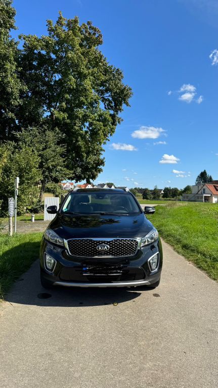 Kia Sorento 178.000 km 14.300 € Horgau 86497