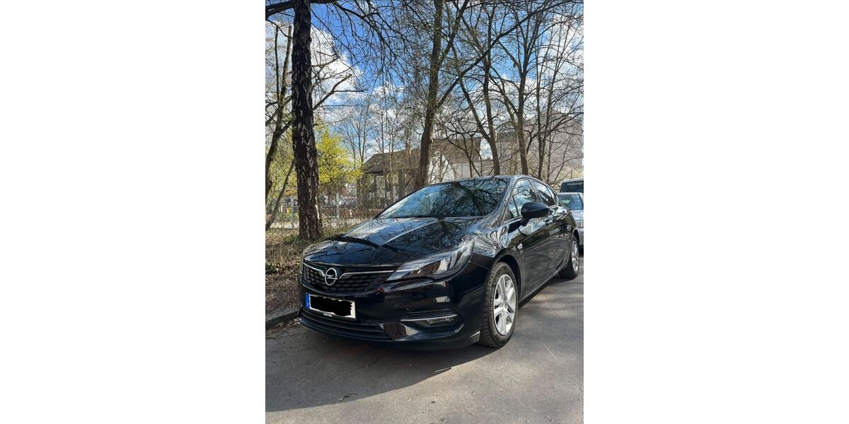 Opel Astra 81.000 km 9.900 &euro; Augsburg 86156
