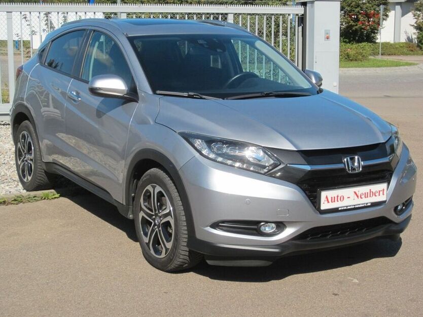 HR-V