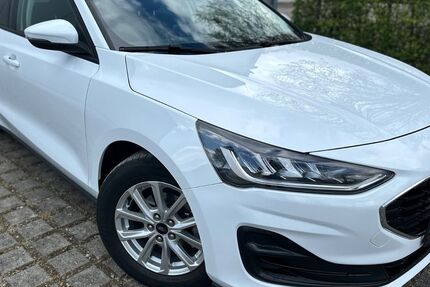 Ford Focus 63.000 km 14.990 &euro; Dinkelscherben 86424