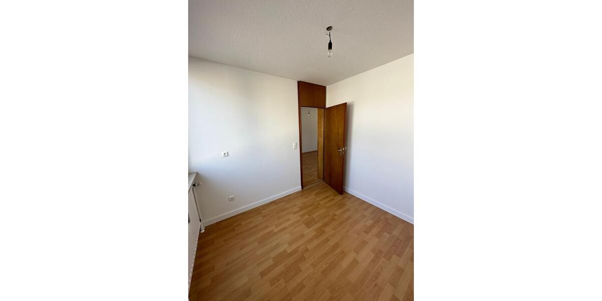 Etagenwohnung Neusäß - 2 Zimmer, 45 m&sup2;, 850&euro; | Angebot:25299615