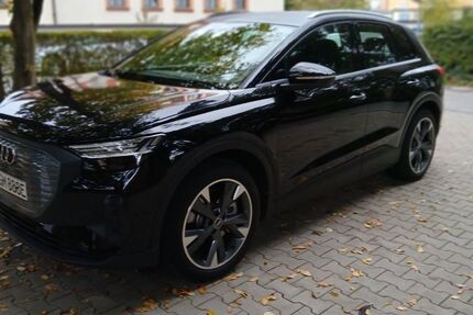 Audi Q4 e-tron 15.000 km 34.900 € Augsburg 86165