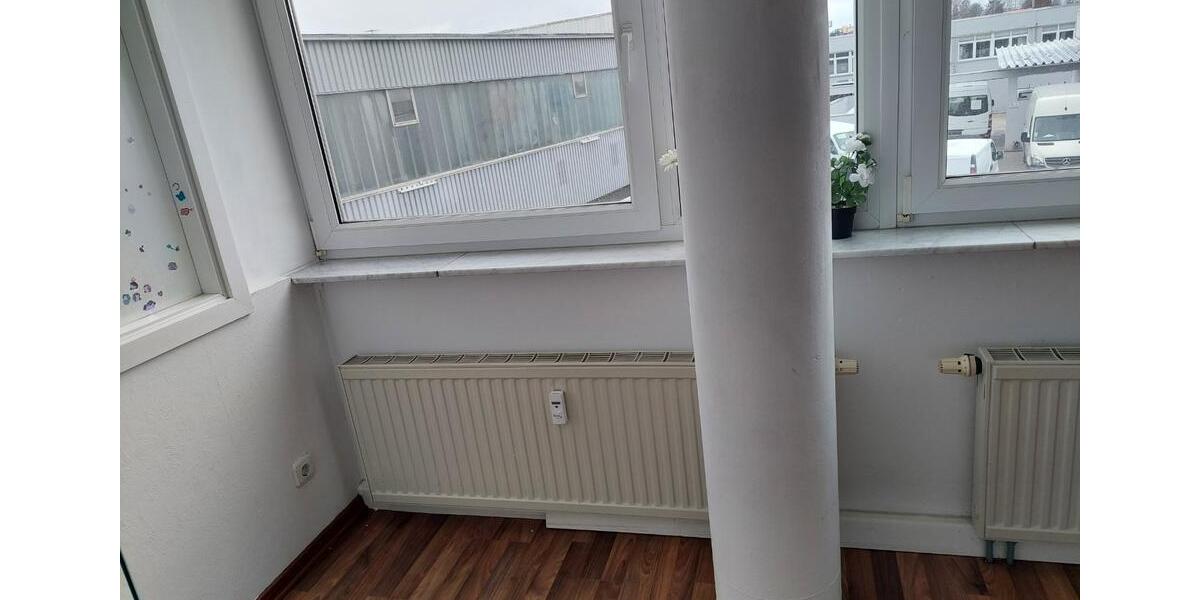 Hochparterre Königsbrunn - 3 Zimmer, 80 m&sup2;, 1.100&euro; | Angebot:25639203