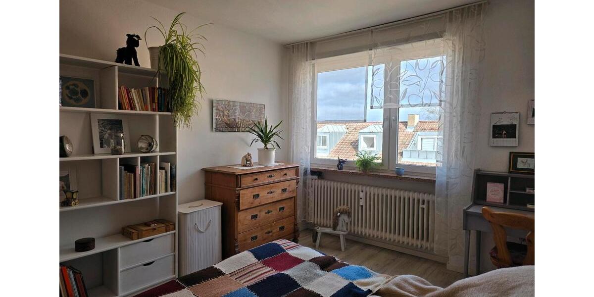 Etagenwohnung Neusäß - 4 Zimmer, 96 m&sup2;, 1.500&euro; | Angebot:25128388
