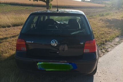VW Golf 140.000 km 2.199 &euro; Mittelstetten 82293