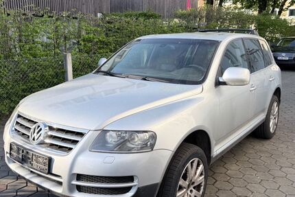 VW Touareg 267.200 km 5.250 &euro; augsburg 86165