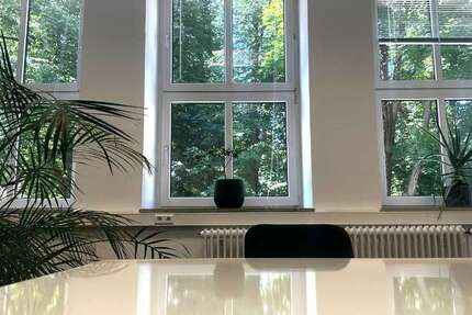 Büro in Augsburg 810 € 96 m²