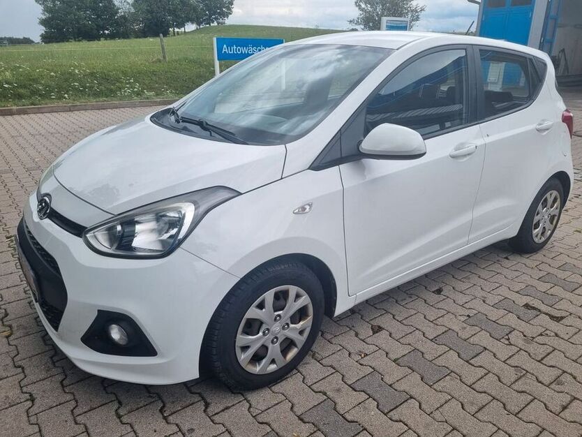 i10