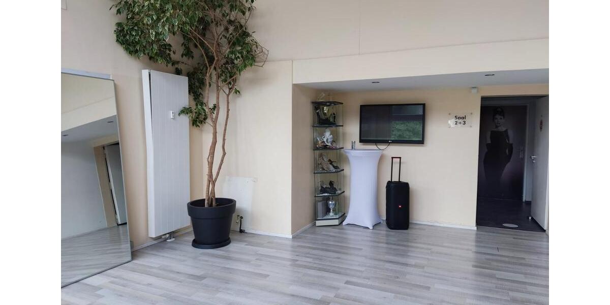 Gewerbeobjekt Königsbrunn - 2.300&euro; | Angebot:24966234