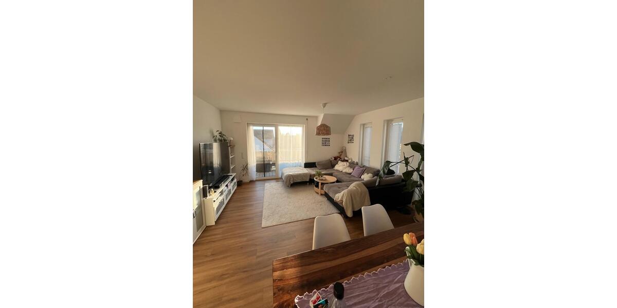 Dachgeschoßwohnung Dinkelscherben - 3 Zimmer, 88 m&sup2;, 1.563&euro; | Angebot:26337865