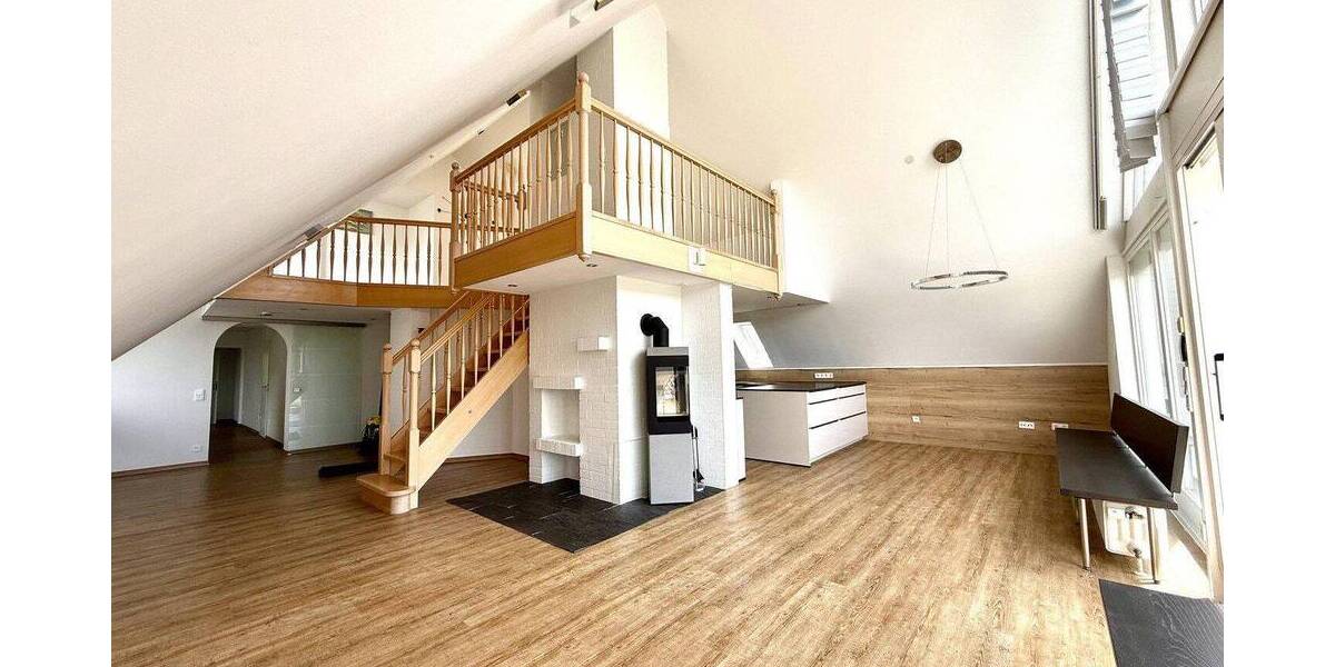 Etagenwohnung Augsburg Göggingen - 5 Zimmer, 167 m&sup2;, 790.000&euro; | Angebot:26918082