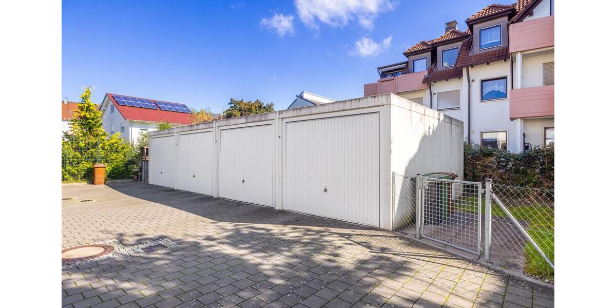 Reihenhaus Augsburg Haunstetten-Siebenbrunn - 5 Zimmer, 147 m&sup2;, 2.250&euro; | Angebot:24762123