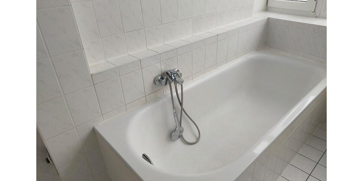 Hochparterre Königsbrunn - 3 Zimmer, 80 m&sup2;, 1.100&euro; | Angebot:26111101