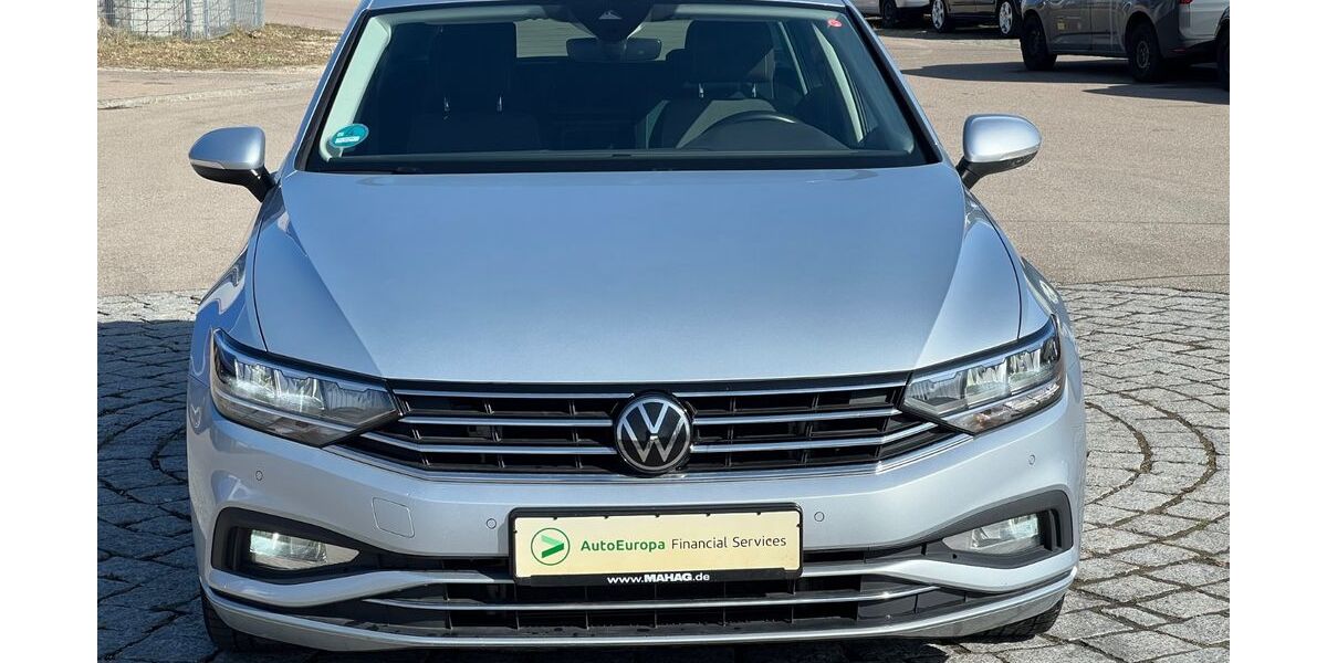 VW Passat Variant 64.941 km 22.599 &euro; Freienried 86495