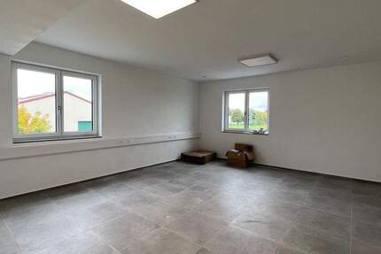 Gewerbeobjekt Merching - 1 Zimmer, 30 m&sup2;, 600&euro; | Angebot:25741113