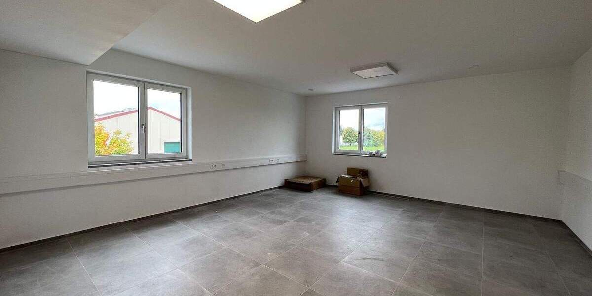 Gewerbeobjekt Merching - 1 Zimmer, 30 m&sup2;, 600&euro; | Angebot:25741113