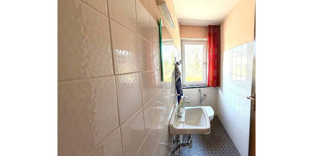 Etagenwohnung Fischach - 6 Zimmer, 145 m&sup2;, 1.150&euro; | Angebot:26128202
