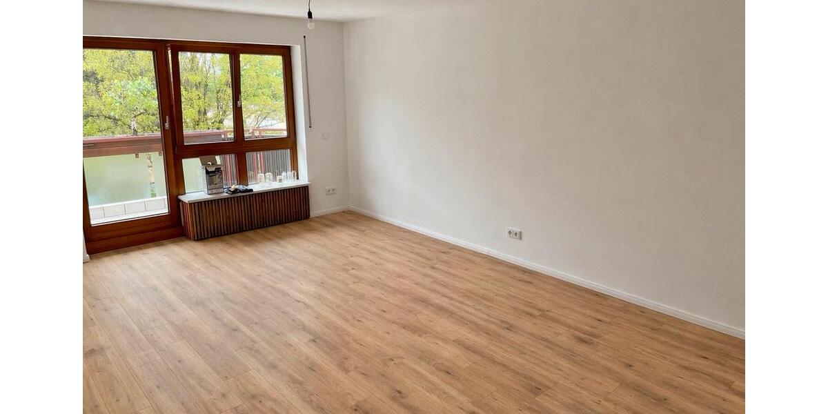 Etagenwohnung Augsburg Firnhaberau - 3 Zimmer, 81 m&sup2;, 380.000&euro; | Angebot:26303107