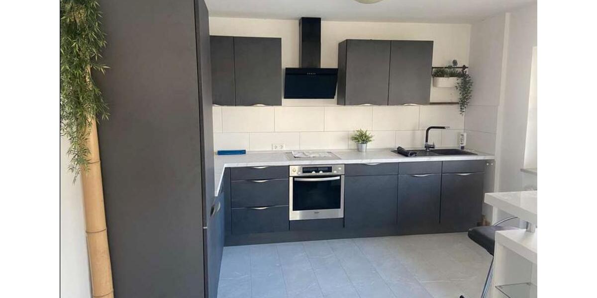 Vermietete 2-Zimmer Wohnung 84qm Hammerschmiede zimmer